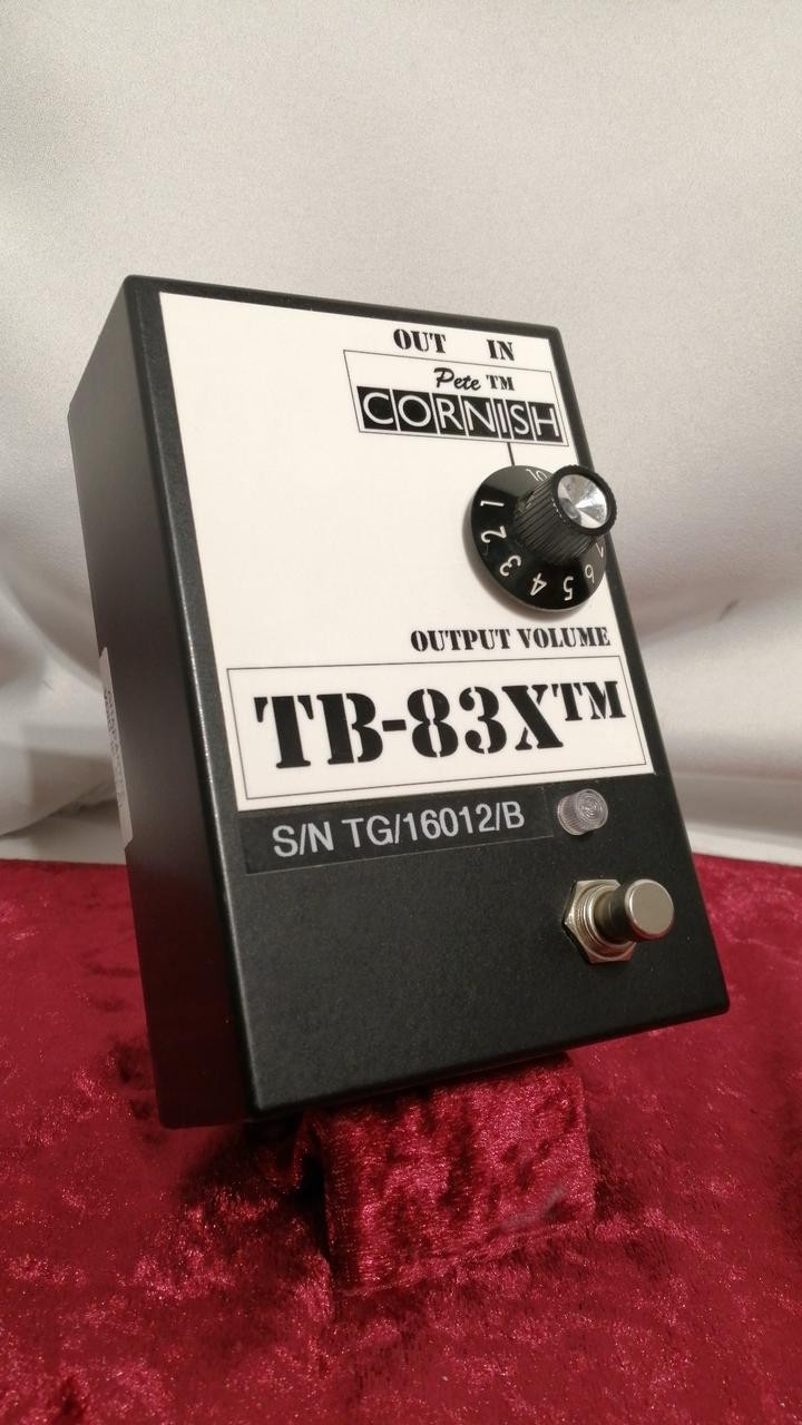 Pédale d'effet guitare Pete Cornish TB-83 Extra Treble Boost vintage d'occasion