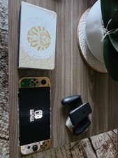 USED Nintendo Switch OLED The Legend of Zelda: Tears of the kingdom edition