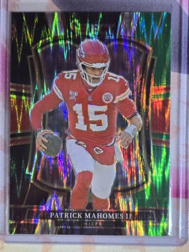 2025 Panini Select Patrick Mahomes Green and Black Shock Prizm Premier Level 🏈