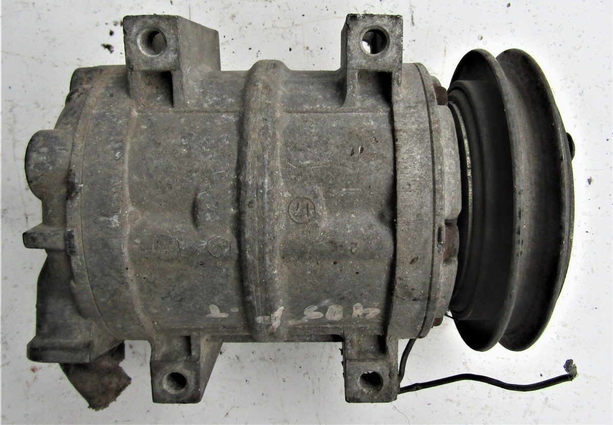 Mitsubishi Engine 4D56-T Zexel 506211-5762 air conditioner