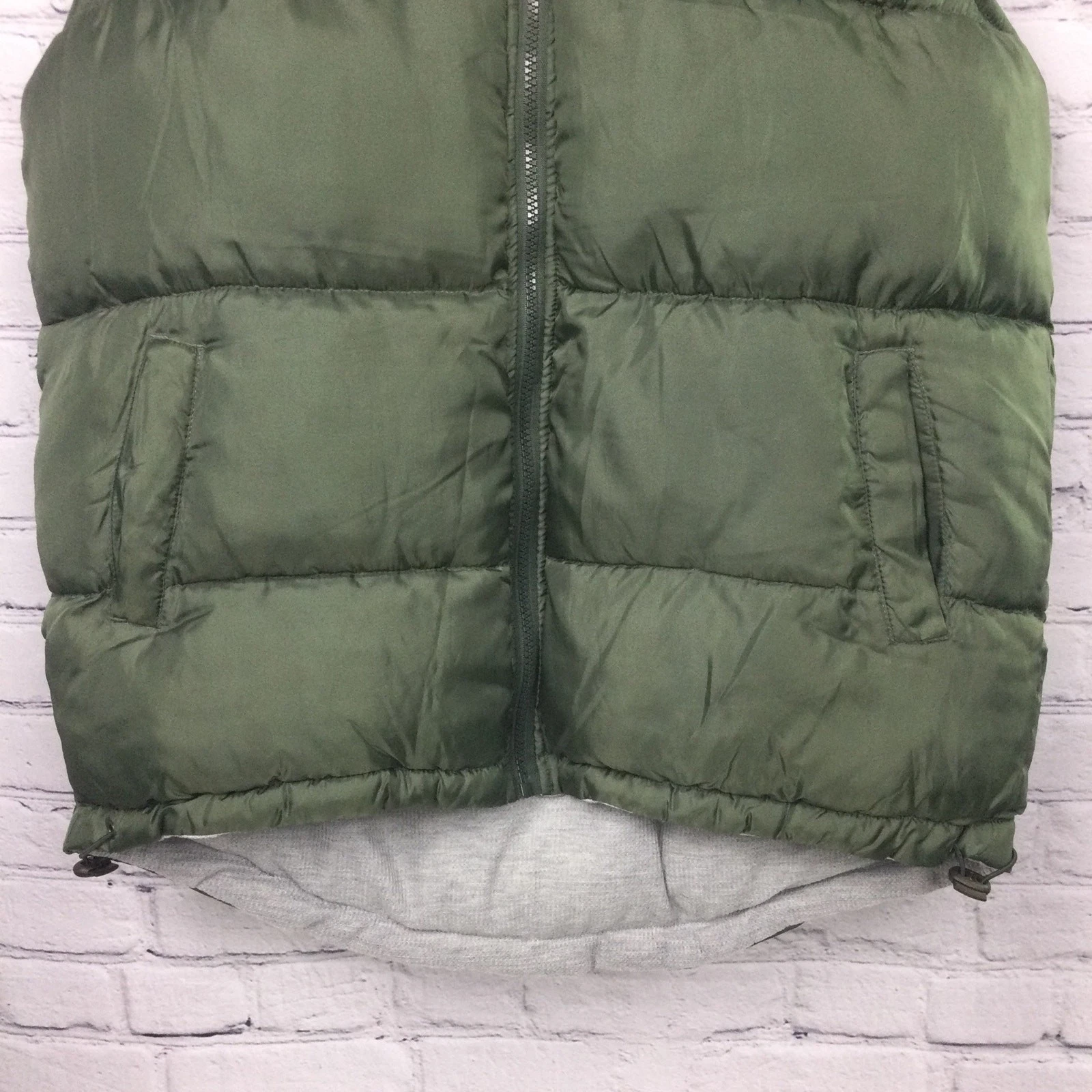 Decoded Gorpcore Hooded Quilted Puffer Casual Hiking Zip Green Vest Men's M image 3