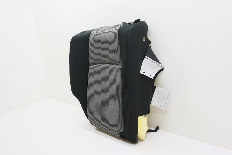 2014 - 2020 TOYOTA 4RUNNER REAR RIGHT SEAT UPPER CUSHION COVER OEM BLACK_FB22 - Image 2 of 4