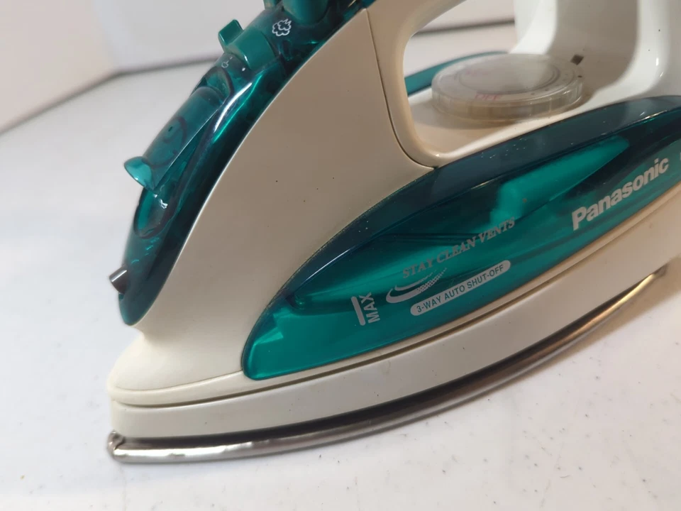 Plancha seca a vapor Panasonic NI-C78SR 1200W acero inoxidable Foto 4 de 4