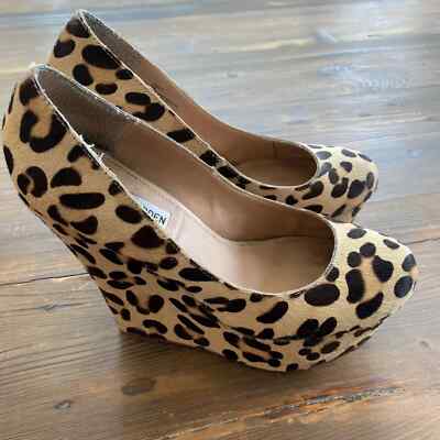 Extremely Rare Steve Madden Pammyy Leopard Platform Wedges