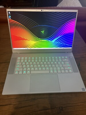 Razor Blade 15 240 hz Screen i7 9750H 16GB RAM 512GB SSD 2070 MaxQ  811659033017|