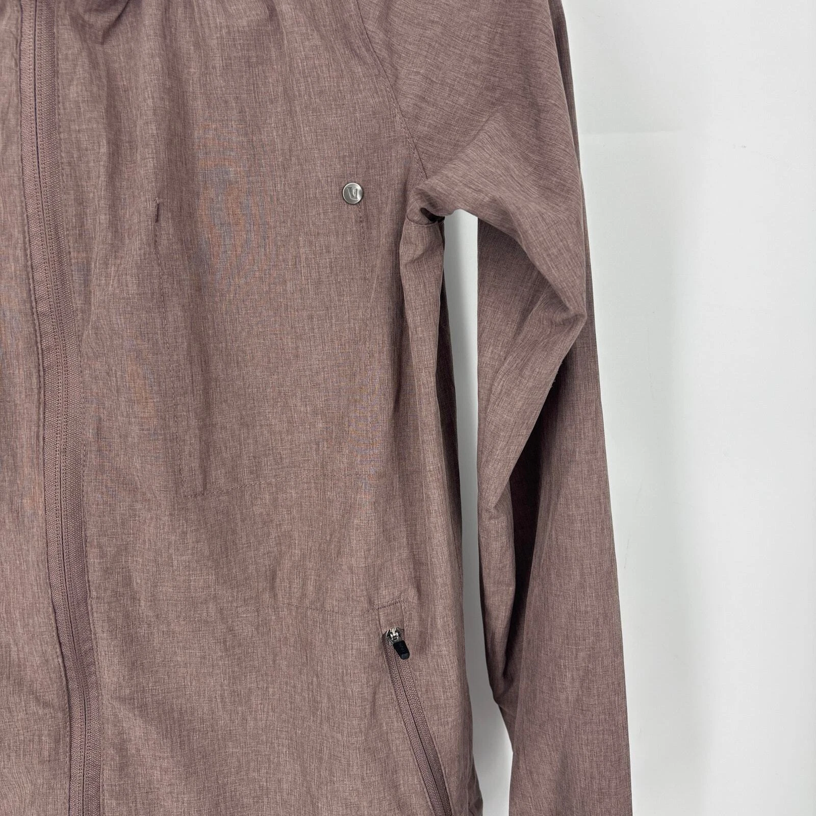 vuori outdoor trainer shell missing hood drawstring jacket