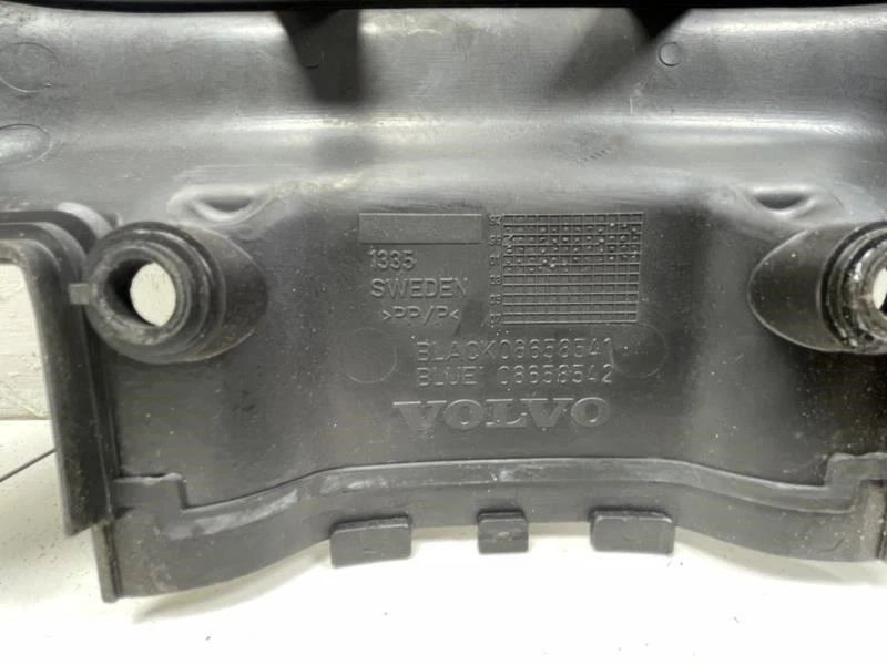 Volvo XC90 2006 cubierta superior del motor OEM+ Foto 2 de 4