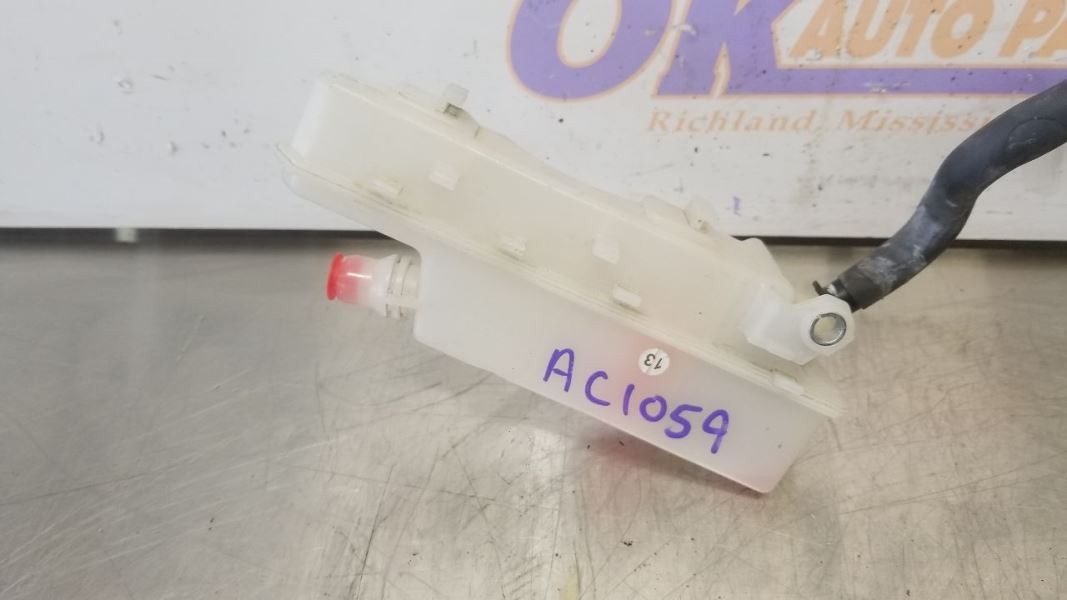 19 ASTON MARTIN VANTAGE 4.0L INTERCOOLER COOLANT RESERVOIR OVERFLOW