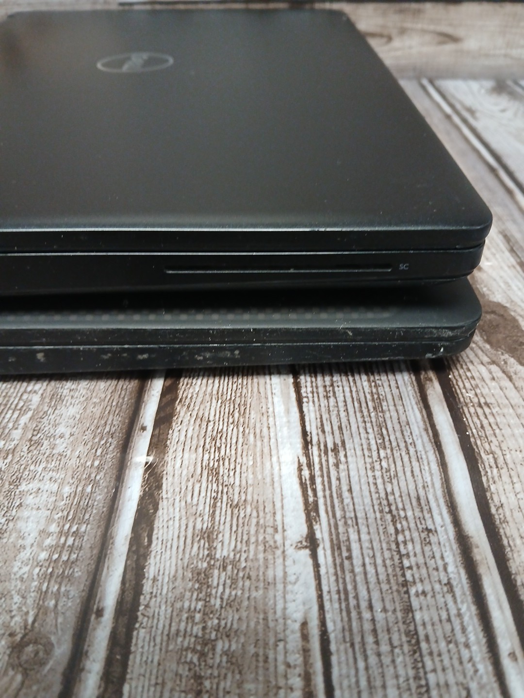 Dell Latitude 5491, 14-Inch Laptop, with Intel Core i7-8850H, 256 GB SSD (Solid State Drive), Windows 11 Pro