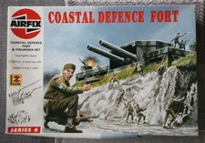 Airfix 1/72 scale Coastal Defence Fort (Series 6 06706) with Poly vehicle extras