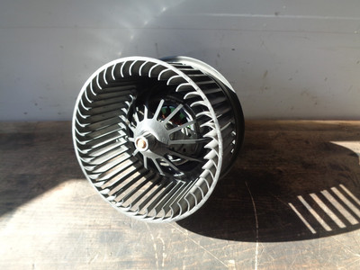 Ford Mondeo IV Heizungsgebl�semotor 3M5H18456AD 102714