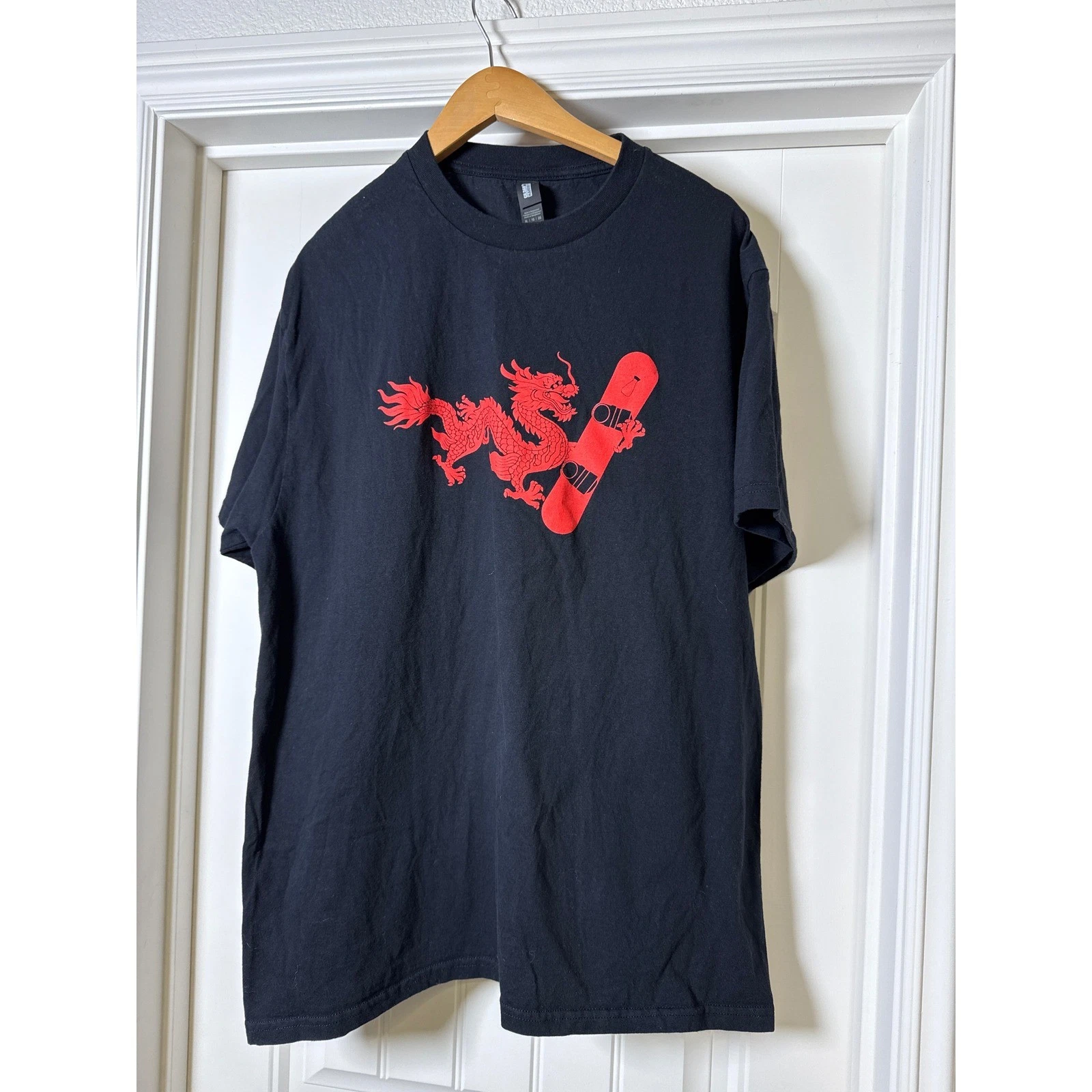 Gildan Hammer Black T Shirt Dragon Snowboard Graphic XL, Unisex, street wear