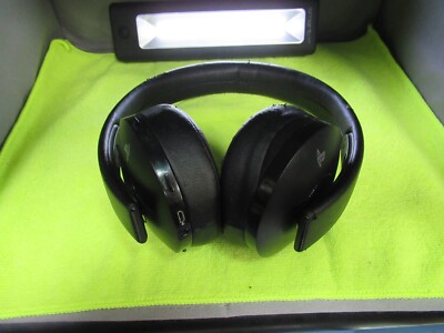 Sony Gold Wireless Headset for Sony PlayStation 4 - Black FOR PARTS