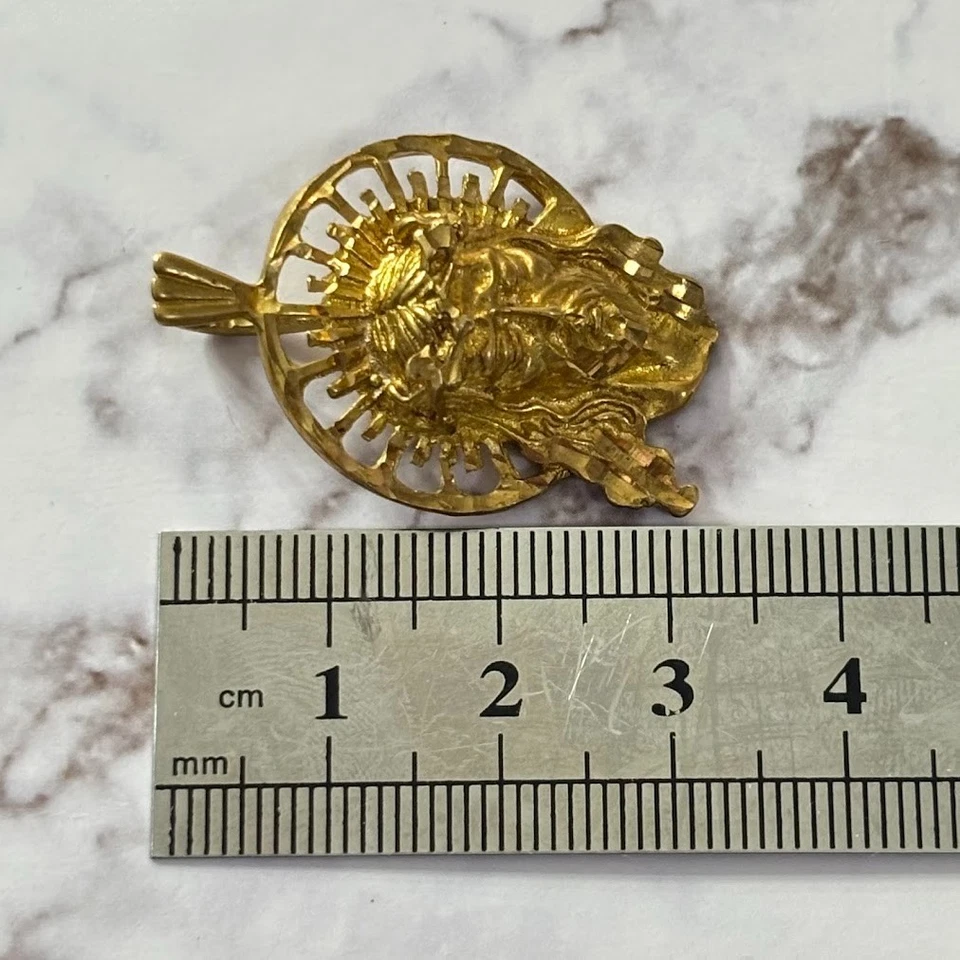 Colgante con cabeza de Jesucristo de oro amarillo de 14 quilates dije religioso Foto 3 de 4
