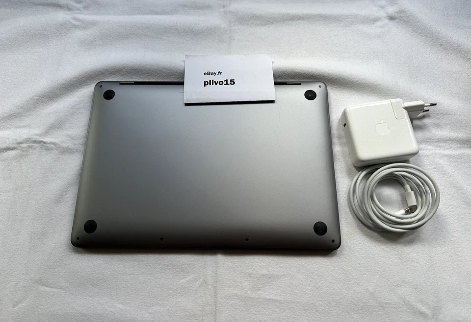 Apple MacBook Pro 13" M1 · 16GB · 256GB, photo 3 sur 5
