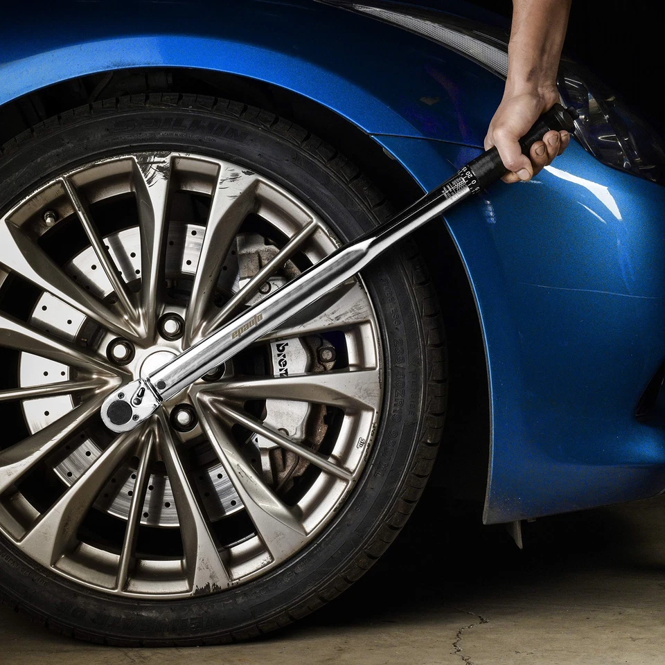 1/2-Inch Drive Click Torque Wrench25-250 ft.-lb./33.9~338.9 Nm - Image 2 of 4