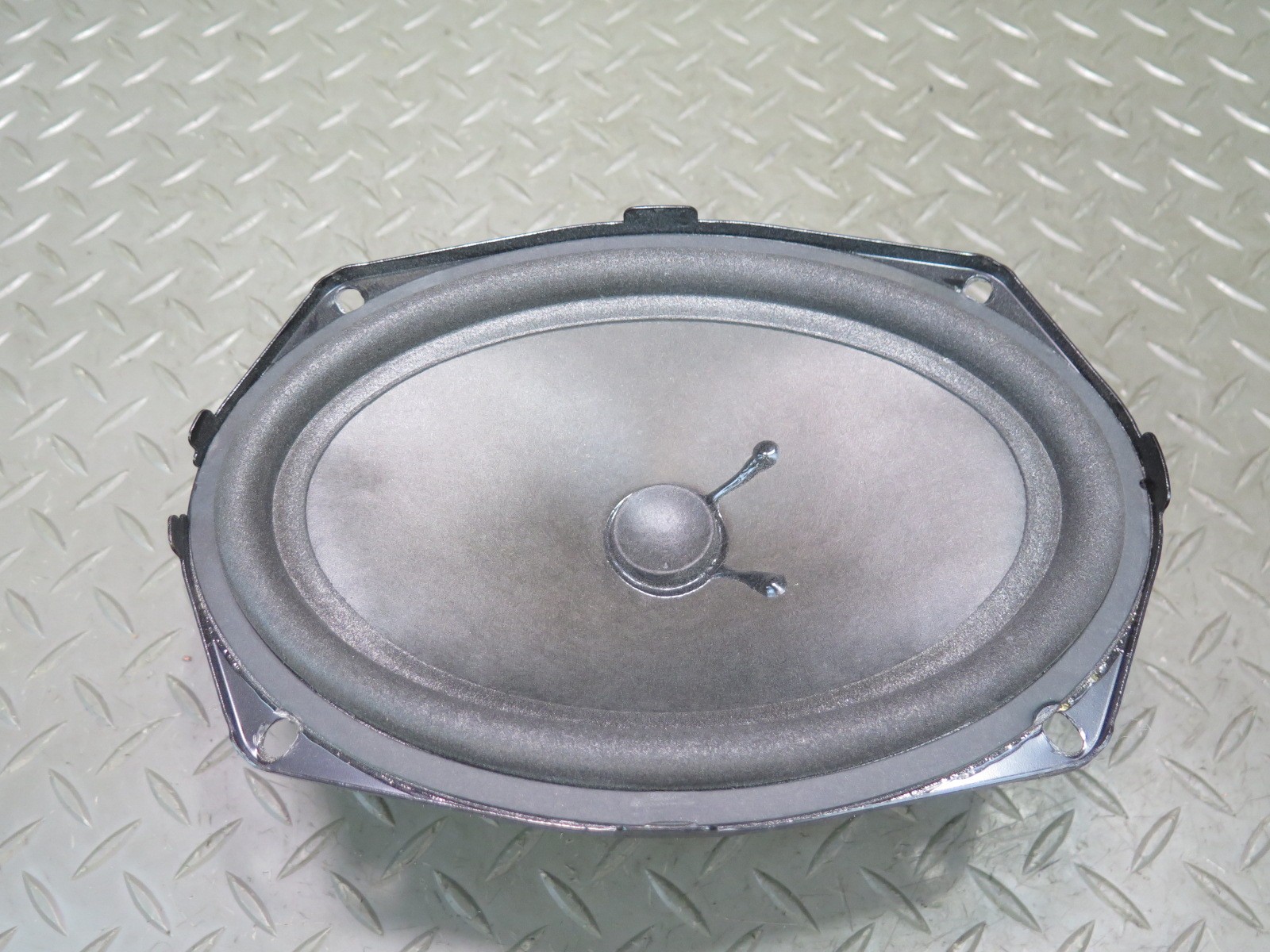 2006-2012 BENTLEY FLYING SPUR REAR LEFT & RIGHT SIDE AUDIO SPEAKER SET OF 2