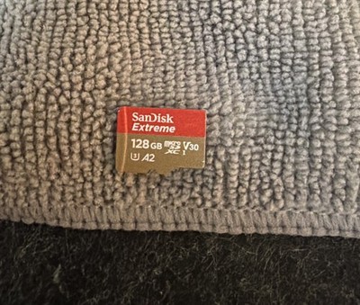 Sandisk Extreme 128 GB Micro SDXC Memory Card V30 A2 (3)