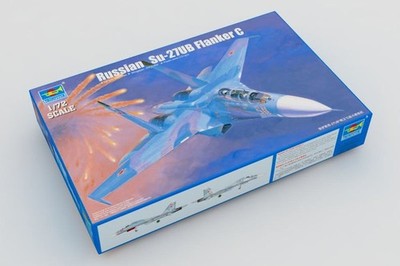 1:72 Trumpeter Bausatz Russian Su-27Ub Flanker C Fighter TR01645 Modell
