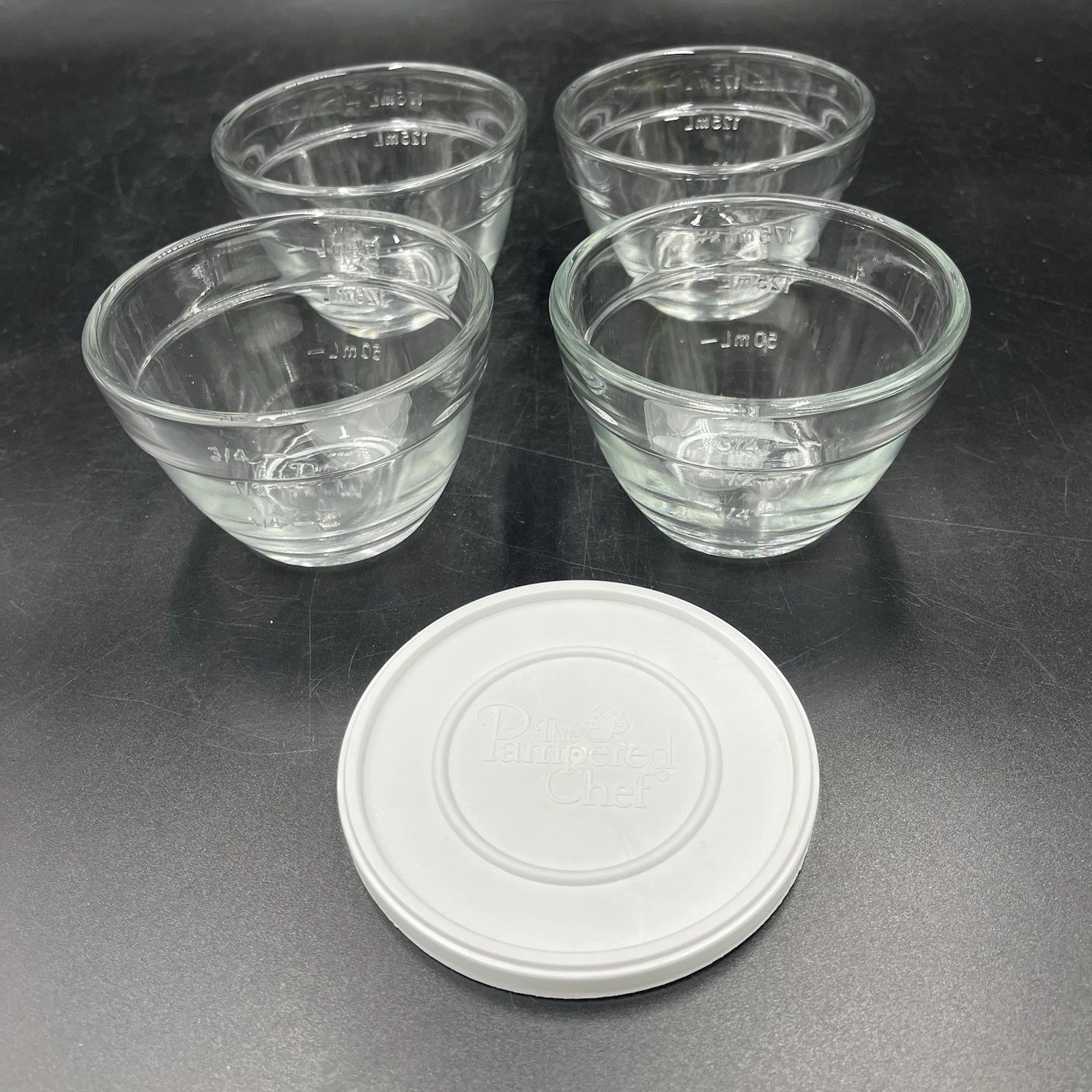 4 Pampered Chef Custard Cups Clear Glass Measuring 1 Cup 175 ml Prep Bowl 1 Lid