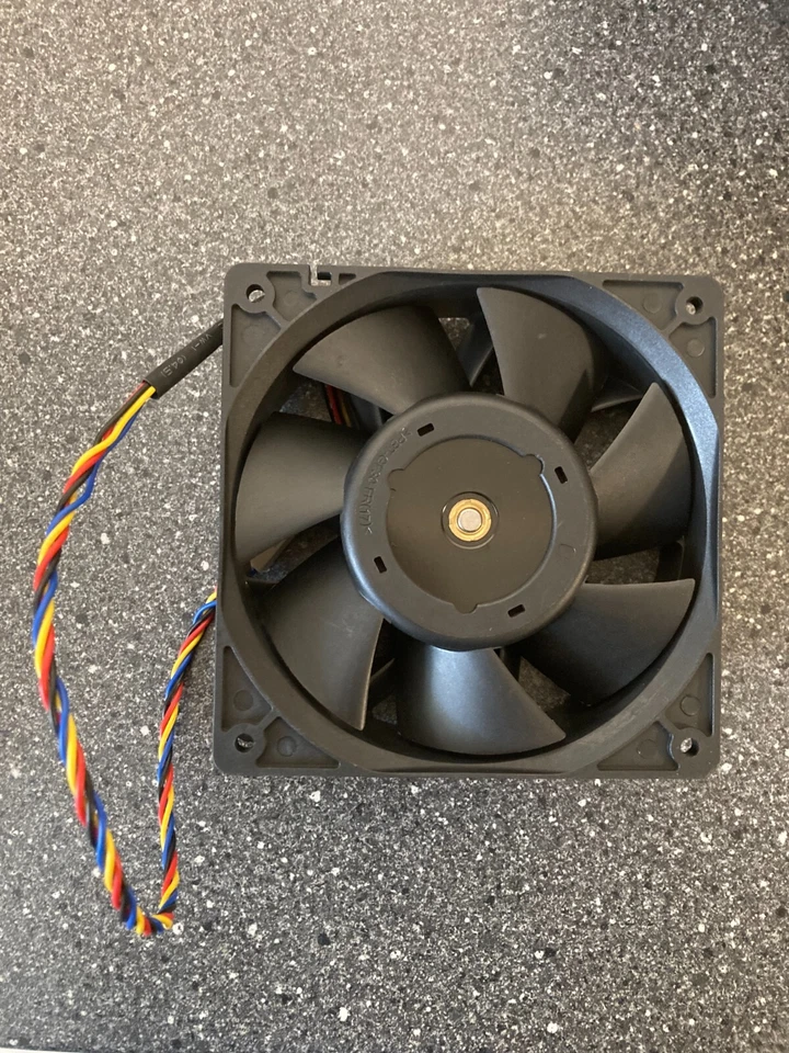 Delta Electronics DC Brushless Fan PFC1212DE 12V 4.80A Raffreddamento ad alte... - Immagine 4 di 4