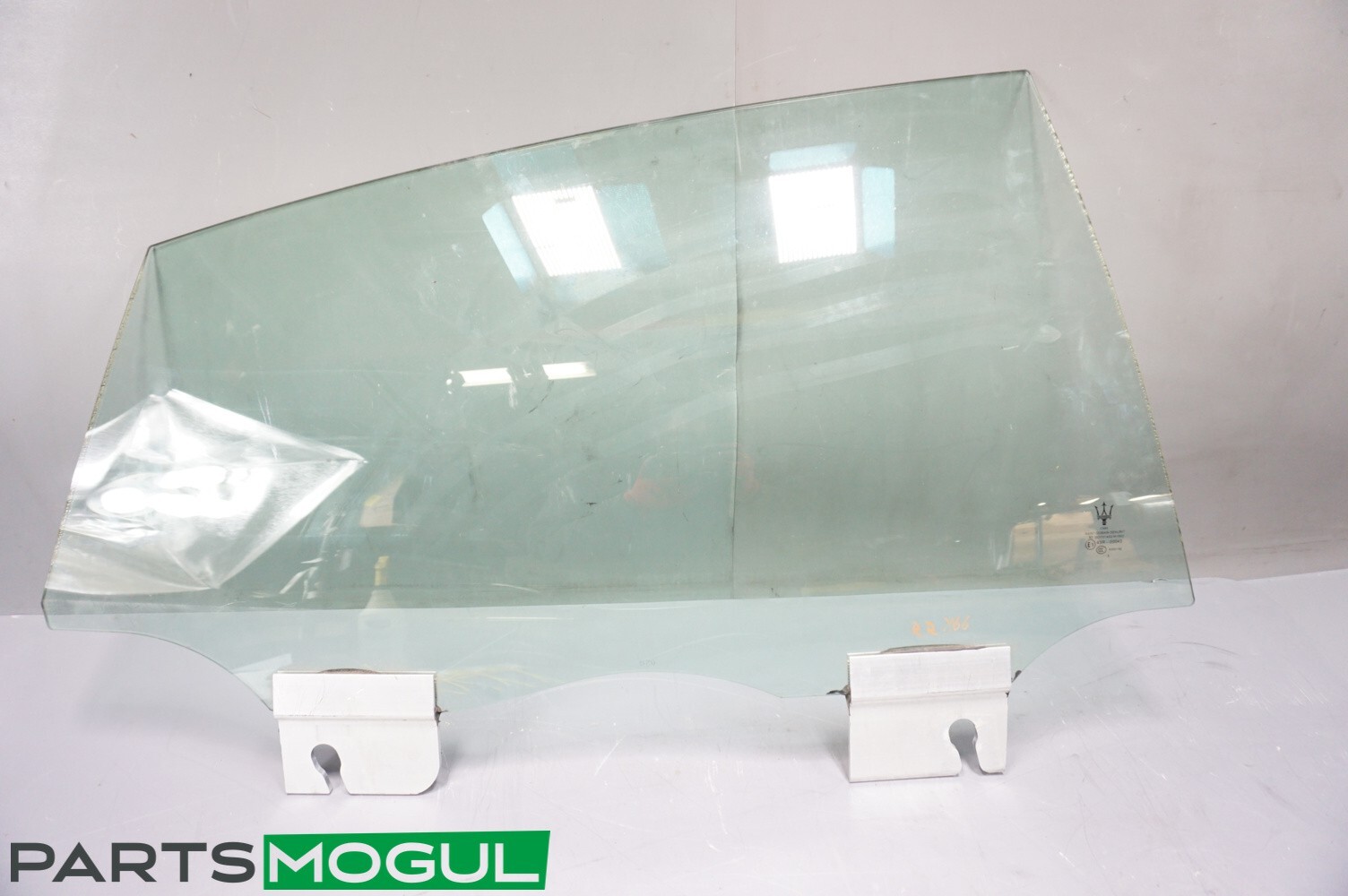 Maserati Ghibli 2014-2023 REAR+RIGHT Door glass