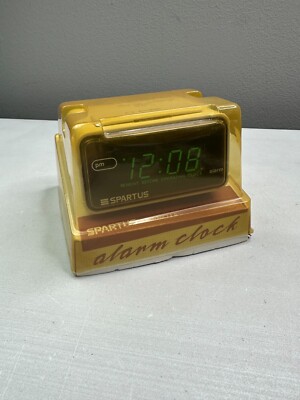 Vintage New Spartus Electronic LED Digital Alarm Clock Bone White