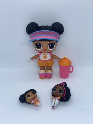 LOL Surprise MVP Hoops Glitter Serie mit Mini Familie. Basketballspieler