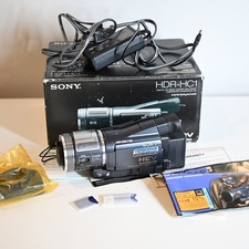 Sony HDR-HC1 HDV MiniDV Camcorder w/ Box  Accessories
