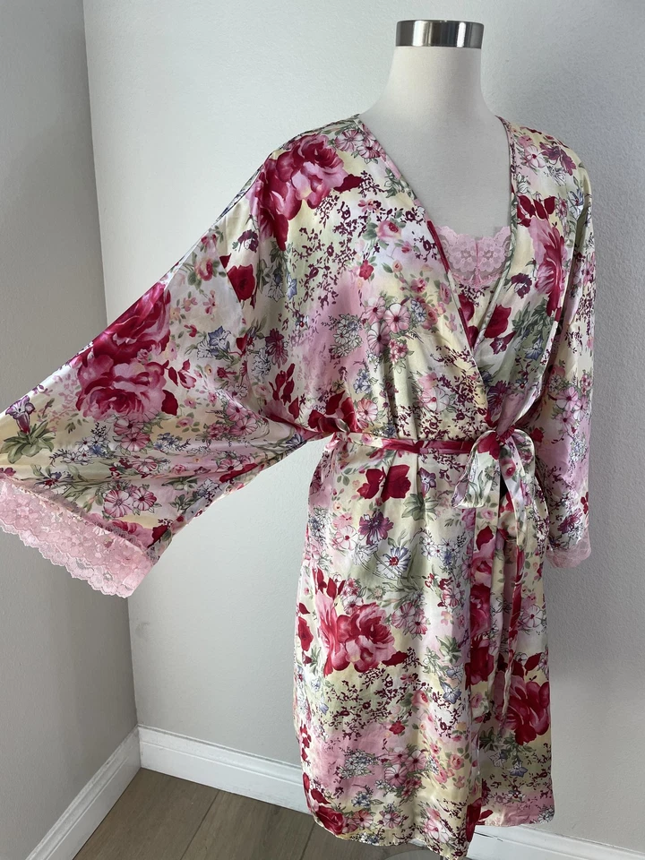 Conjunto de bata Gilligan O'Malley para mujer XXXL rosa floral satinado encaje ribete salón Foto 3 de 4