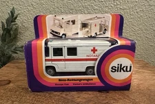 Vintage SIKU West German L406 D 1911 - Mercedes Benz Emergency Ambulance