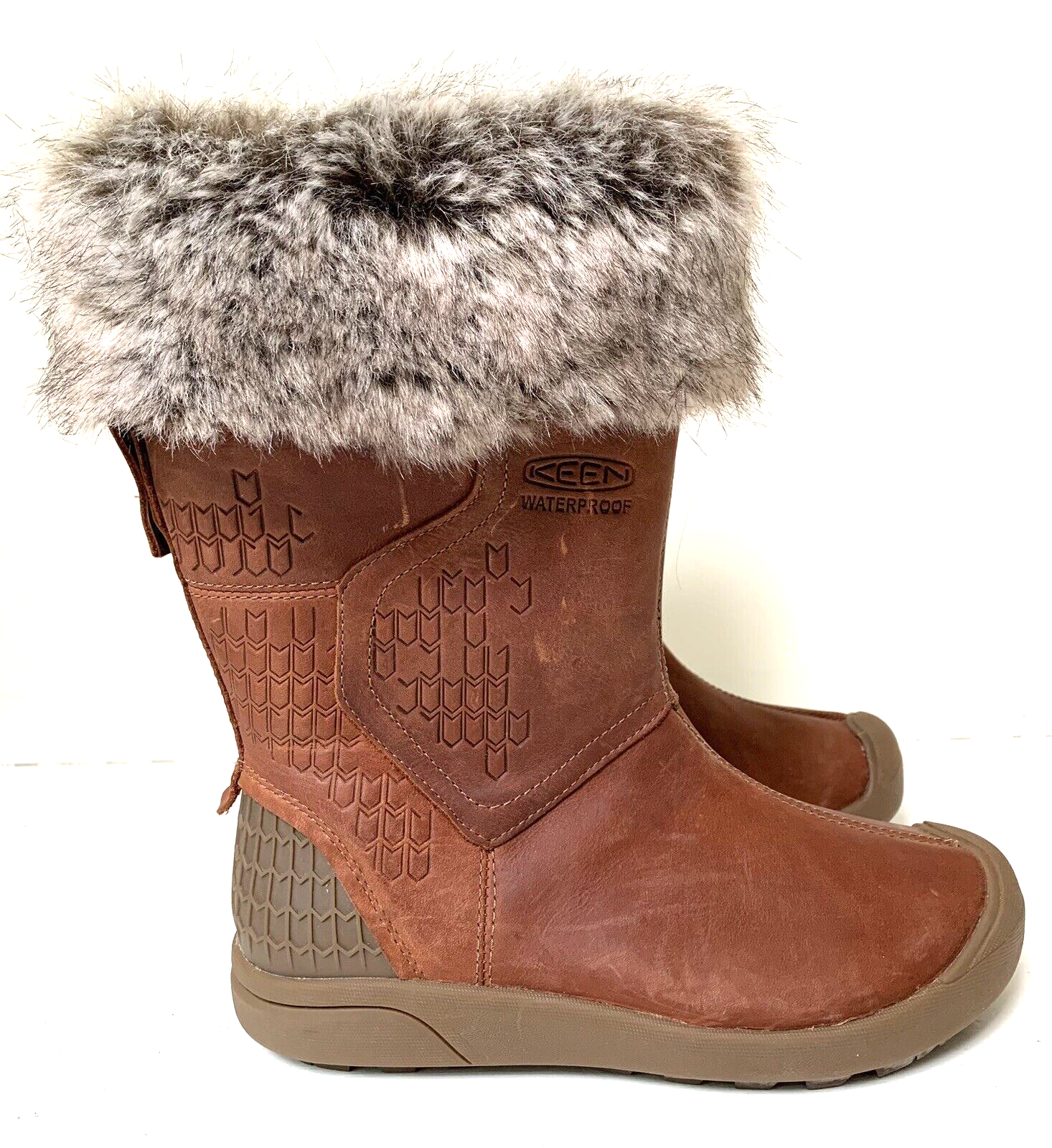 Stivali KEEN in pelle marrone 200 grammi isolati bordo in pelliccia sintetica da donna taglia 5 US 35 EU