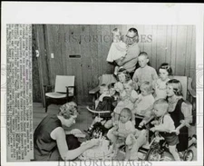 1965 Press Photo Andrew Fischers celebrate quints' 2nd birthday in Aberdeen, SD