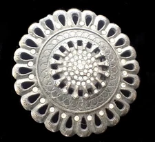 MEDALLION FLOWER DESIGN BELT BUCKLE WITH CLEAR CRYSTALS AND ANTIQUE FINISH NEW!