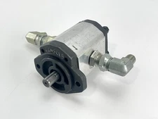 Hydro-Tek Gear Pump G230B02 30CC/rev Hydraulic Oil Pump + Fittings
