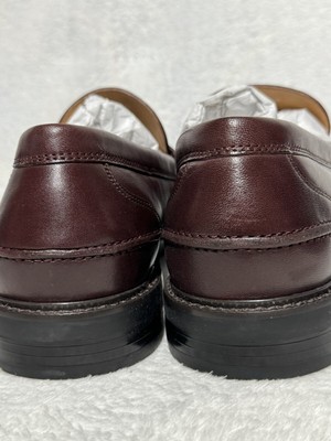 Cole Haan Men display picture 1