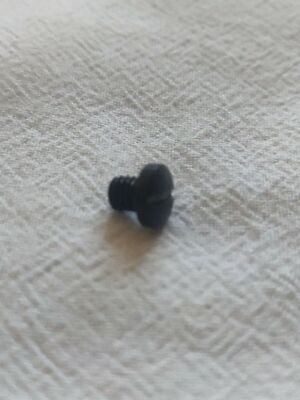 Mauser S84/98/34 Bayonet Sheath Screw