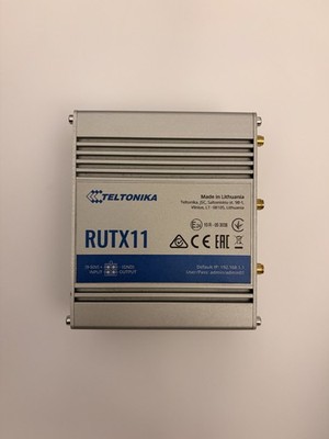 Teltonika RUTX11 LTE Cat6 Dual-SIM 4x Gigabit WLAN ac inkl. Antennen GNSS