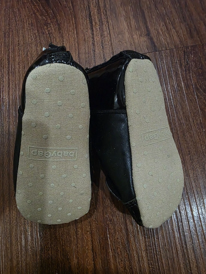 Baby Gap девочек Disney Минни-Маус ботинки размер 12M-18M черный с красный бант праздник - Изображение 3 из 3