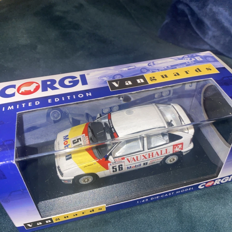 Corgi Vanguards 1:43 Vauxhall Astra Gte BTCC John Cleland Diecast Model VA13202 - Image 2 of 3