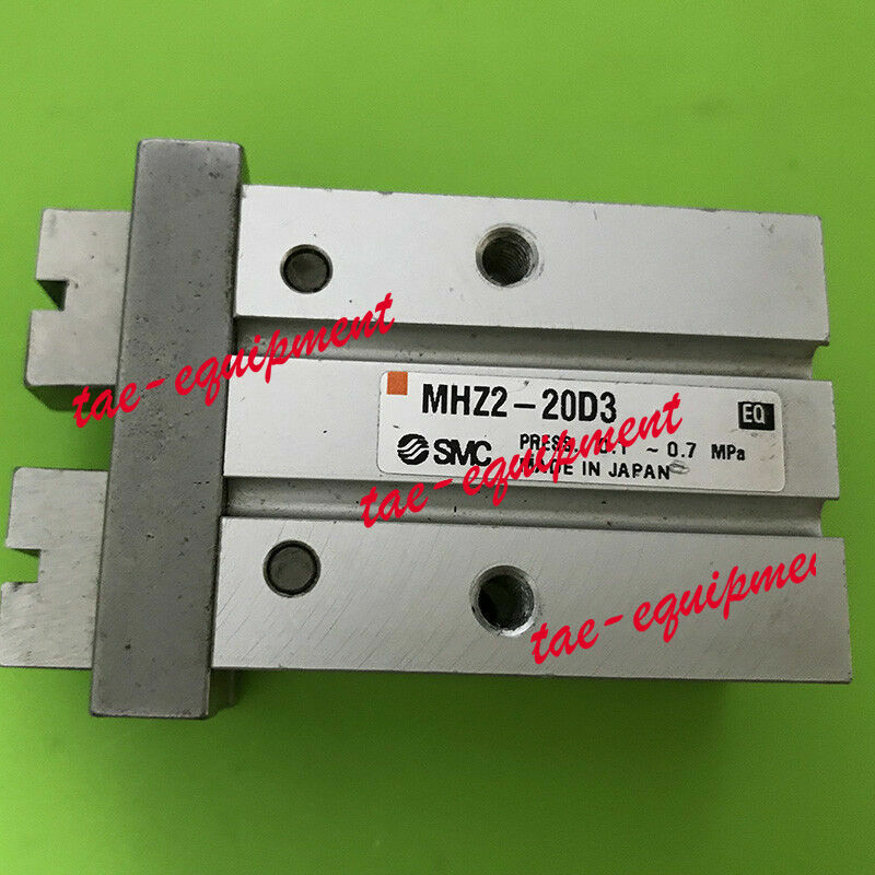 1pc SMC MHZ2-20D3 AIR GRIPPER USED ML