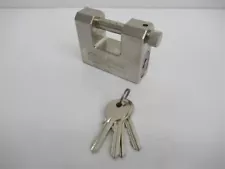 United Rentals Keyed Lock