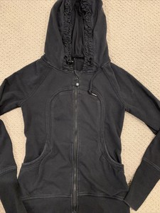 lululemon ruffle jacket