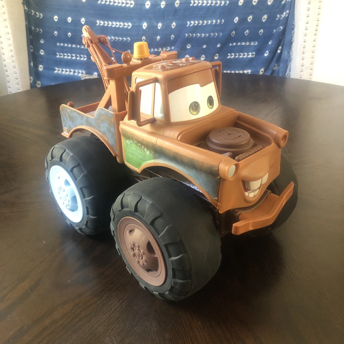 Tow mater push sales and pull