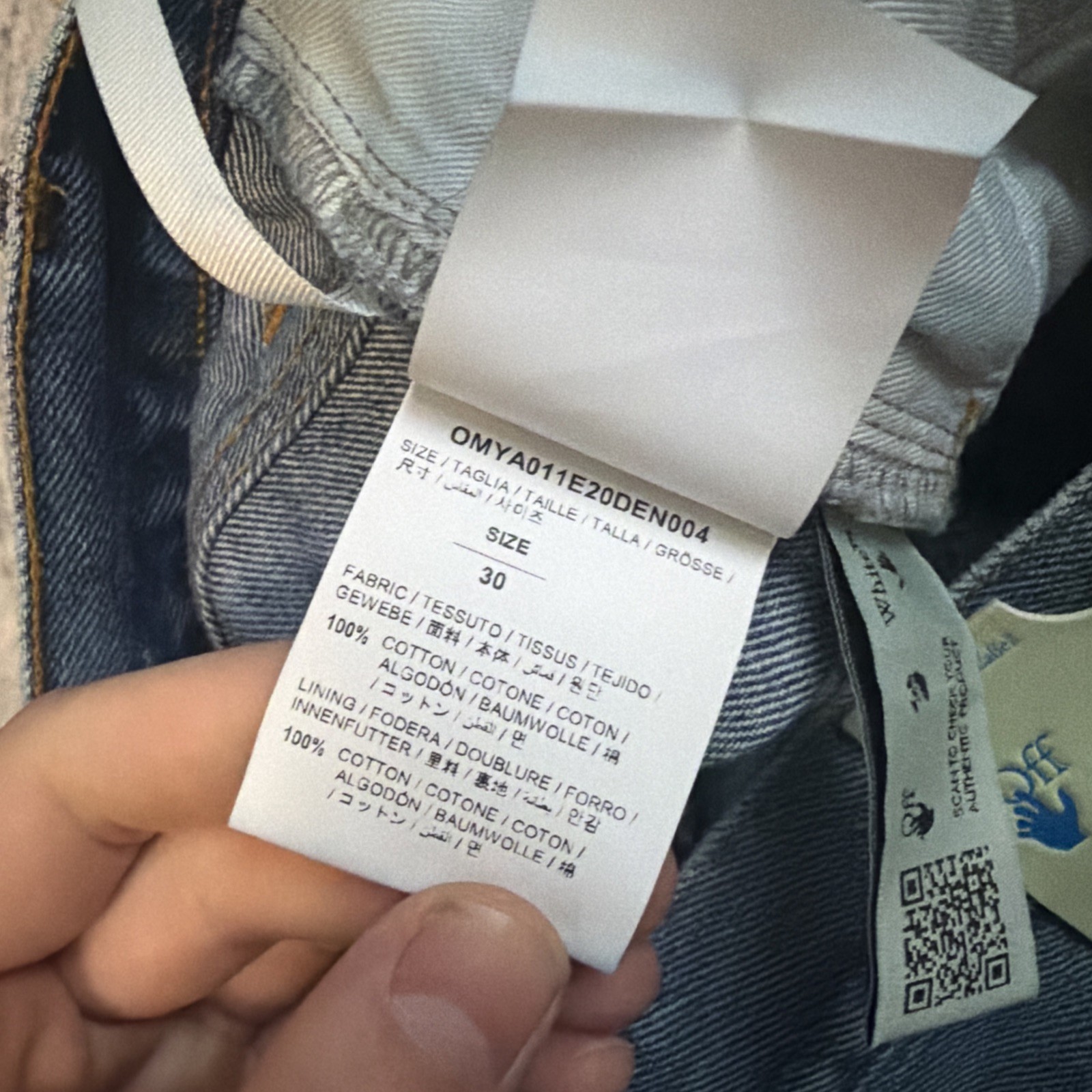 Size 30 Off White Repeat Monogram Pattern / Blue … - image 7