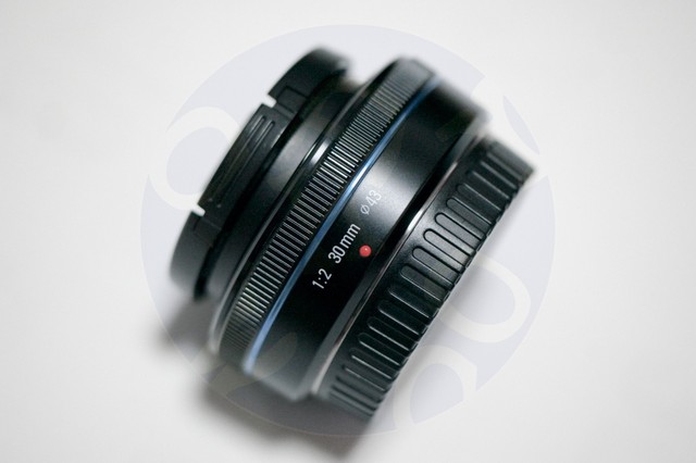 Samsung NX 30mm F2 Lens
