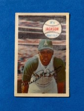 1970 KELLOGGS #32 REGGIE JACKSON BASEBALL CARD - HOF VERY NICE - SHARP CENTERED