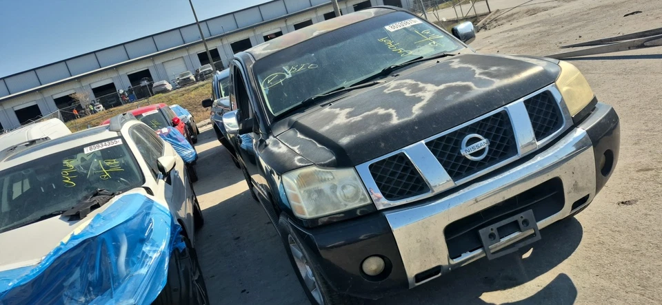 Motor Nissan Titan 5.6L 2005 fabricante de equipamento original 185K milhas - LKQ440454627 - Imagem 2 de 4