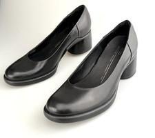 ECCO Leather Black Block-Heeled Pump Women s Size 39 EU 8/8.5 US Sculpted LX 35
