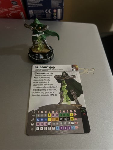 Heroclix: Dr. Doom #043 - Collector's Trove - Chase